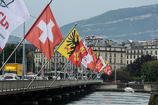 Швейцария присоединилась к санкциям ЕС против России и Ирана