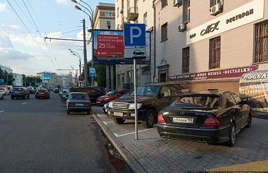 Ошибки на парковке, после которых машину эвакуируют