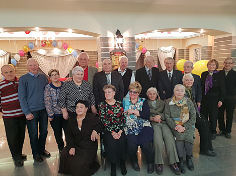 Семьи-долгожительницы Сокольников поздравили с юбилеями
