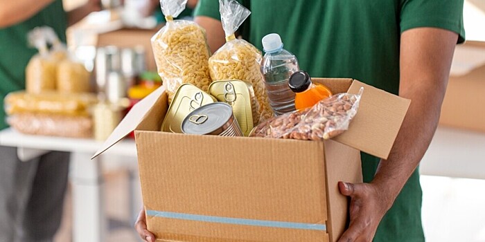 Малоимущие семьи Азербайджана получат к Новому году продукты от профсоюзов