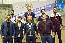 Представители дагестанской школы вольной борьбы завоевали 13 медалей на юниорском первенстве России
