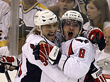 Овечкин поздравил Федорова с выводом его номера "Детройтом"