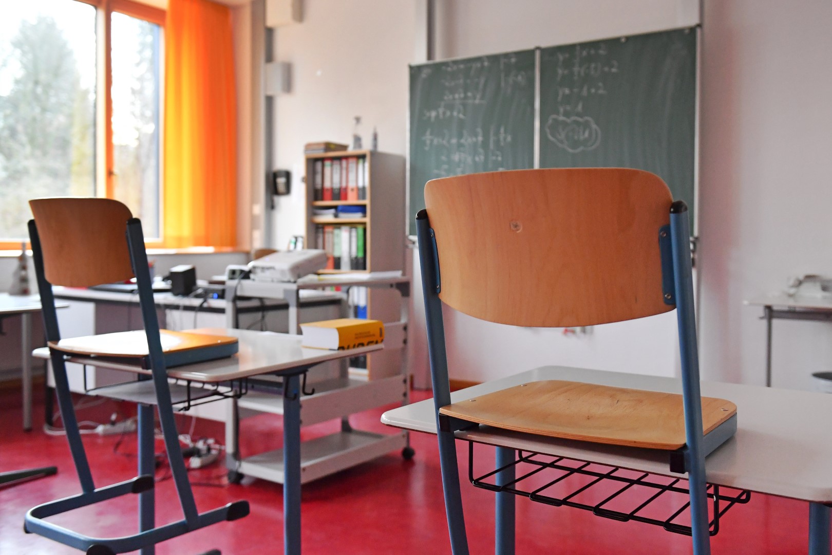 В Краснодаре учителя уволили за оскорбления учащихся