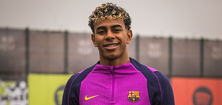 Ямаль стал лучшим игроком Ла Лиги в ноябре. Вингер «Барсы» опередил Мбаппе, Гризманна, Ойарсабаля и Морено