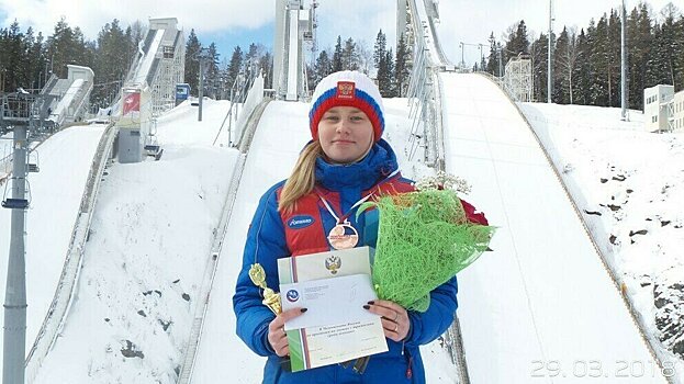 Кировчанка Александра Баранцева выиграла этап Кубка России по прыжкам на лыжах с трамплина
