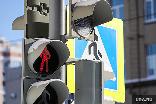 В Кургане перенастроят светофоры из-за частичного закрытия моста