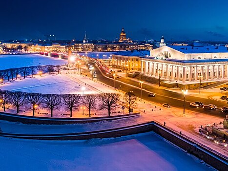 Эксперт назвала три лучших направления для путешествия по России на Новый год