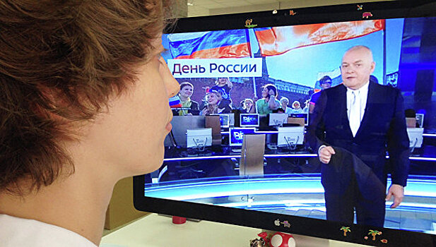 Лучшей аналитической передачей россияне считают "Вести недели" с Киселевым
