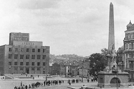 Почему убрали московскую статую Свободы