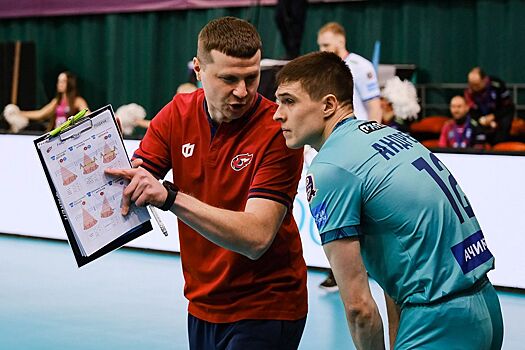 Интервью с главным тренером Факела Романом Емполовым: о борьбе за бронзу, матчах с топ-клубами и селекции