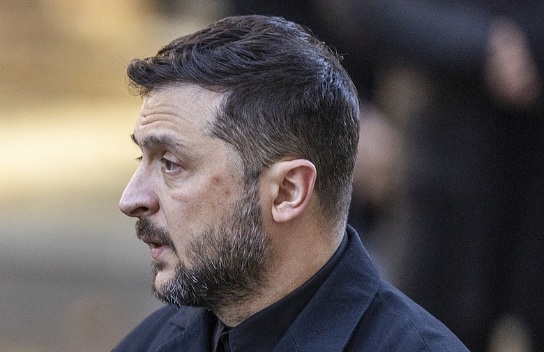 Зеленский встретился с посланником Трампа из Пентагона