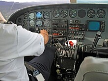 Кукурузник совершил жесткую посадку в Архангельской области