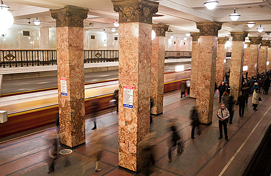 В московском метро отреставрируют четыре станции
