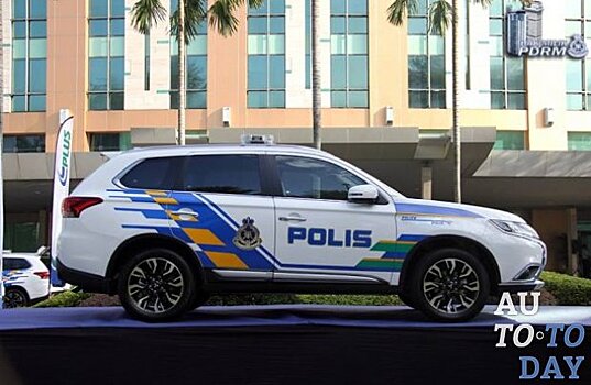 Полицейские Mitsubishi Outlander отправились в Малайзию