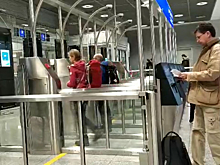 Аэропорты в РФ могут оборудовать специальными коридорами для вакцинированных