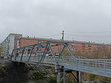 Строительство пешеходного моста завершилось в Новокузнецке