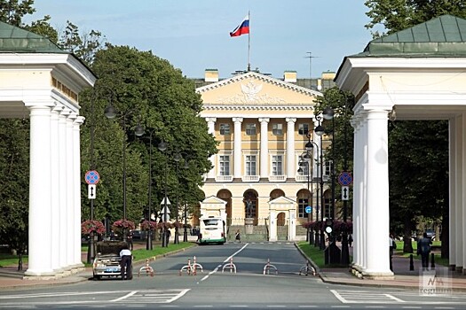 Из петербургского правительства уберут глав комитетов