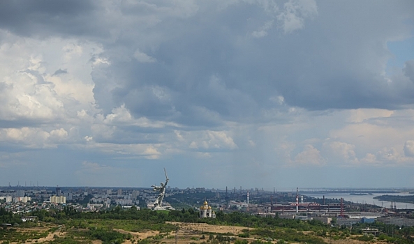 Здание бывшей швейной фабрики им. 8 Марта выставили на торги в Волгограде