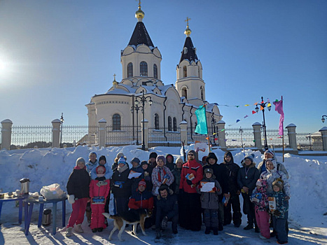Сотни жителей свердловского села впервые участвовали в «Лыжне России»