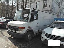 Жители Соколиной горы помогли очистить дворы от брошенных автомобилей