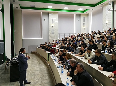 В Губкинском университете прошла встреча с представителями газовых компаний