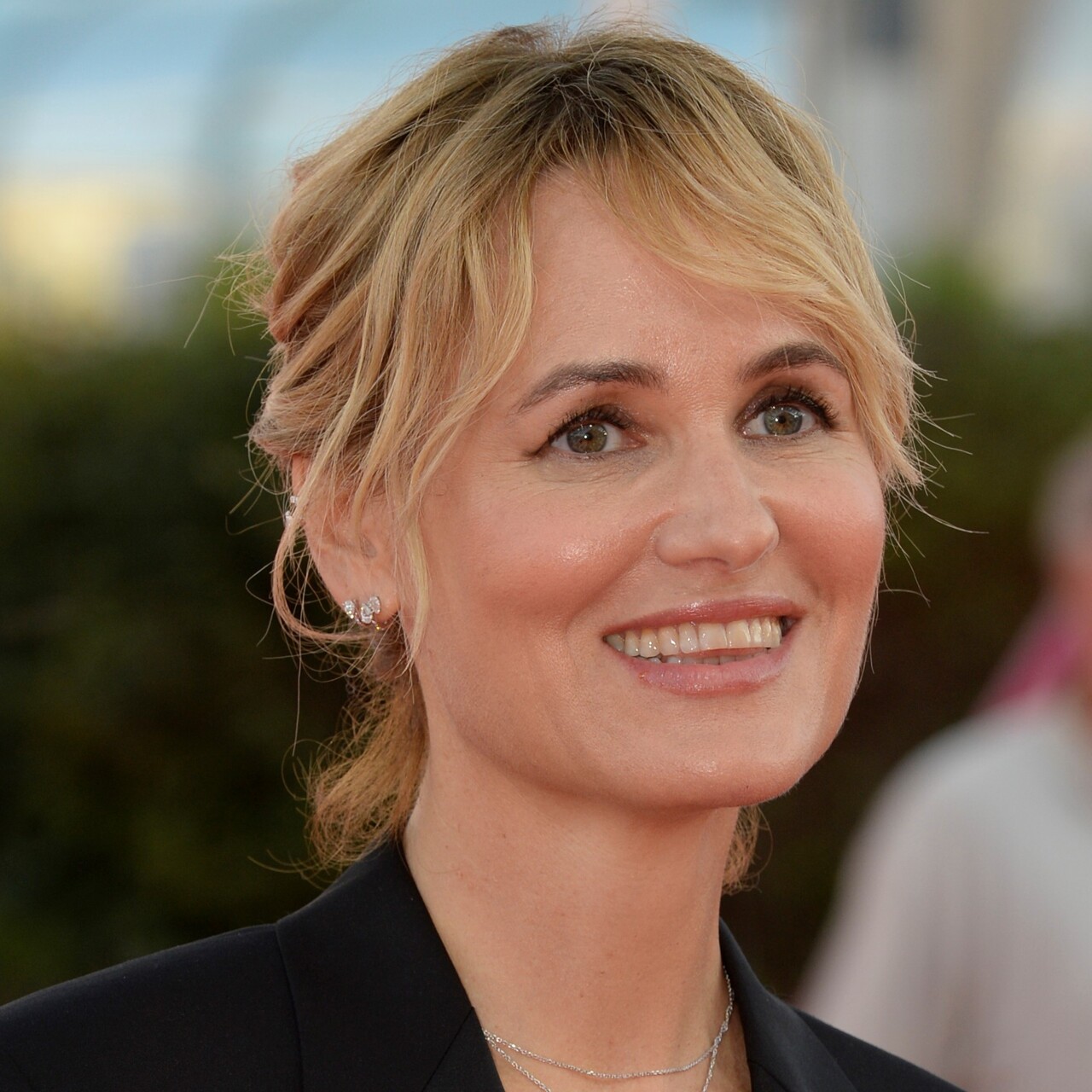 Әйелдер үлкен сиқырларды қалай траят