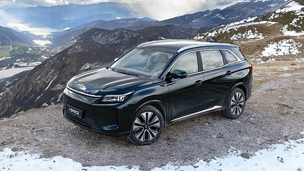 Стала известна дата старта продаж полноприводного Evolute i-Space