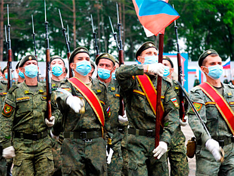 СМИ: 35 городов России отказались от парадов Победы или проведут их без зрителей