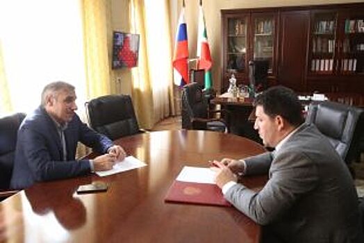 В Грозном обсудили перспективы сотрудничества ВДЦ «Смена» с ЧГПУ