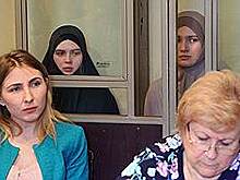 Студентки готовили в смертницы подругу