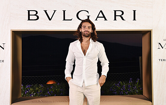 Дом Bvlgari представил новый мужской аромат в красочной Тоскане