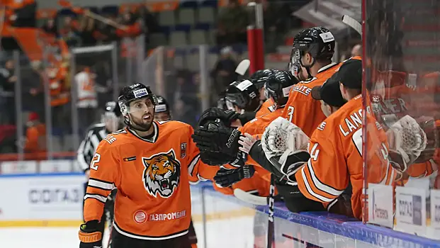 «Амур» по буллитам обыграл «Барыс» в матче КХЛ