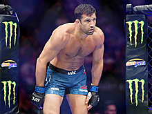 Бывший чемпион UFC обвинил Нового Хабиба в отказе от боя с ним