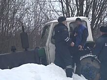 Пьяный тракторист устроил гонки под Костромой с любовницей