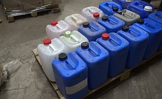 В Альметьевске полицейские изъяли у бизнесмена 2600 литров некачественного алкоголя