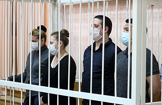 Слишком или недостаточно сурово? Суд вынес приговор фигурантам дела «Зимней вишни»