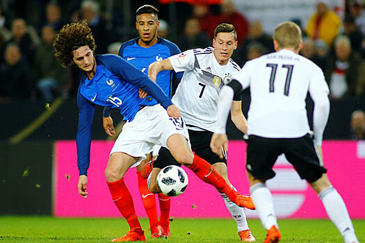Франция обыграла Голландию и одержала первую победу в Лиге наций