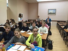 В географическом диктанте РГО приняли участие старшие классы школы № 2072