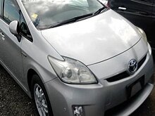 Toyota Prius 2009 года: Надежный автомобиль, который покупают уже 12 лет