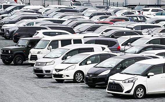 Праворульки стучатся в сердца россиян: Утильсбор полностью убил наш авторынок