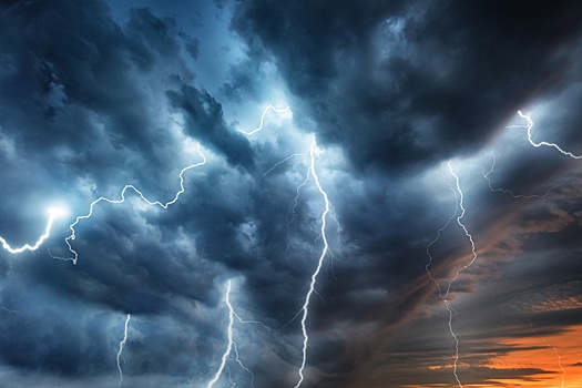 В Дагестане из-за удара молнии город остался без воды