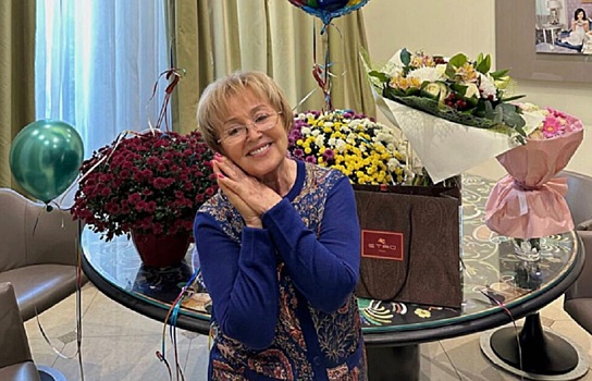 80-летняя мама Заворотнюк произвела фурор в Сети