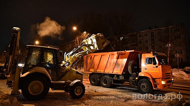 За неделю с улиц Вологды вывезли 21 тысячу кубометров снега