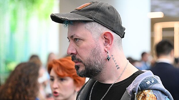 Скандальный дизайнер Артемий Лебедев поделился способом борьбы с депрессией