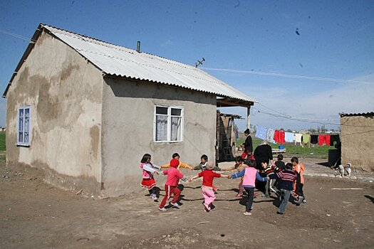 Большинство дошколят Киргизии не посещают детсады
