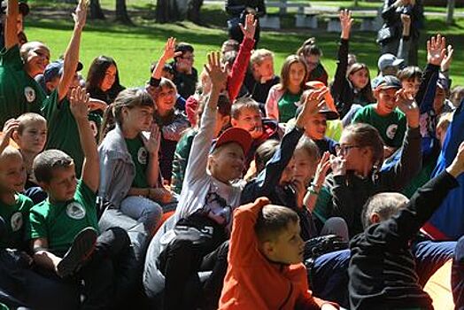 Опрос о занятиях детей на летних каникулах запустили в Подмосковье