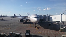 Самолет Москва – Владивосток экстренно сел в Красноярске из‐за больной пассажирки