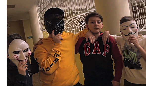 Школьники сняли трогательный клип к Восьмому марта