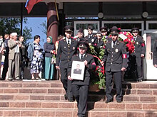 Близкие и коллеги простились с погибшими в Грозном полицейскими