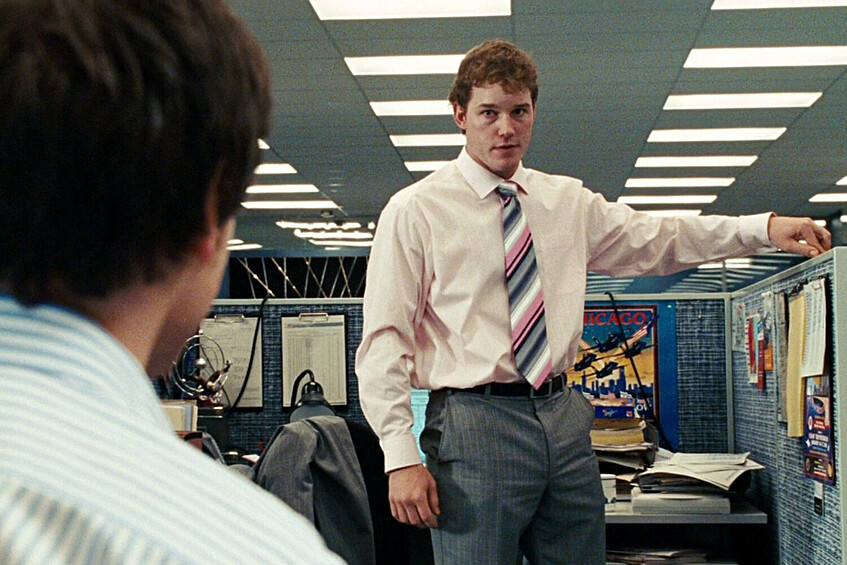 «Особо опасен» (2008).  В картине Тимура Бекмамбетова «Особо опасен» Крис Пратт сыграл Барри, который спит с девушкой своего лучшего друга — офисного клерка Уэсли Гибсона (Джеймс МакЭвой). По сюжету Уэсли попадает в тайное общество киллеров «Братство», и его наставницей становится опытная Фокс. В русском дубляже персонажа Пратта озвучил Иван Ургант, а Макэвоя — Сергей Безруков.